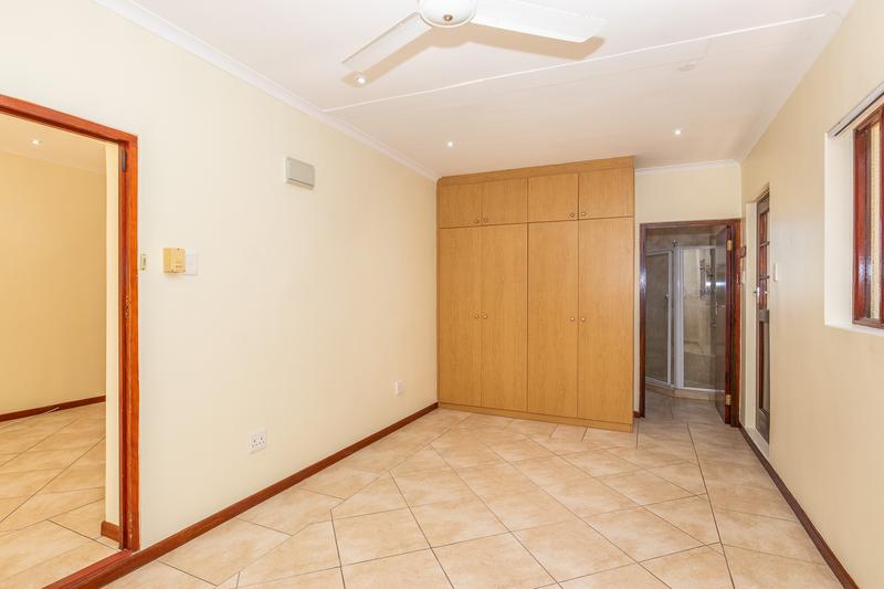 3 Bedroom Property for Sale in Bergvliet Western Cape